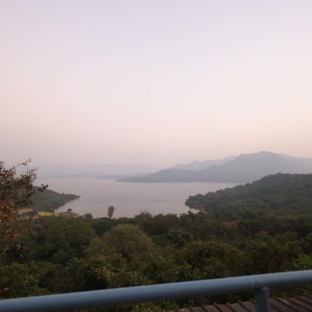 Nisarg Farm Mulshi Bed and Breakfast Buitenkant foto